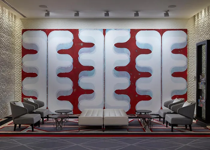 Crown Promenade Melbourne Hotel